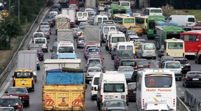 TÜİK açıkladı: Trafiğe kaydı yapılan taşıt sayısı azaldı