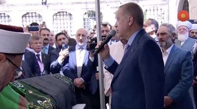 Ustaosmanoğlu'nun cenaze töreninde İsmailağa Cemaati'nin yeni lideri açıklandı