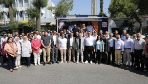 AK Parti İzmir İl Başkanı Sürekli; “Gıda Çarşısı, kaderine terkedilmiş!”