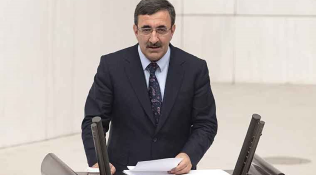 AK Partili Cevdet Yılmaz: 'Bütün kesimlerin geliri arttı'