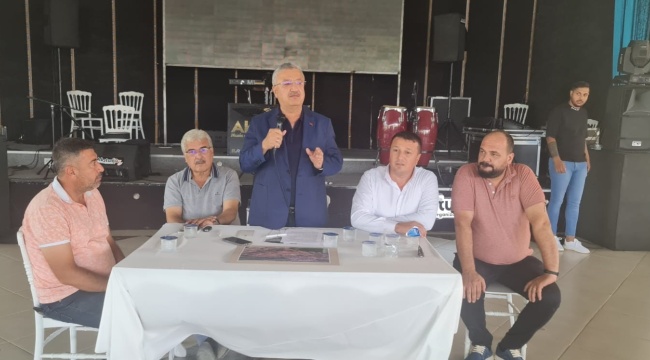 AK Partili Nasır, Ödemiş’ten yerel idareye yüklendi: "Ege’nin incisini Afrika çölüne çevirdiler"