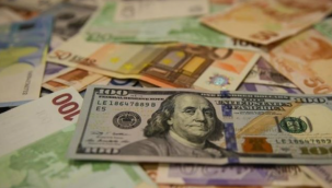 Avro ve dolar 20 yıl sonra ilk kez eşit seviyeye geldi: Türkiye ekonomisi nasıl etkilenecek?