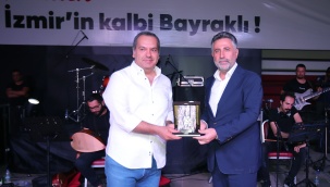 Bayraklı’da ‘Hilmi Yarayıcı’ coşkusu