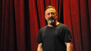 Cem Yılmaz Bodrum’da trafik kazası geçirdi