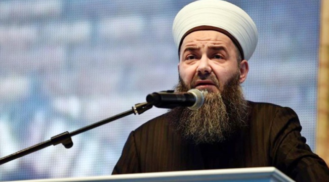Cübbeli Ahmet, Mahmut Ustaosmanoğlu'nun cenazesine ilişkin konuştu: Cenaze şerifesine su bile döktürmediler