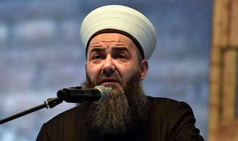 Cübbeli Ahmet'ten kendi camiasına ağır eleştiri: 'Artık saflığa pay kalmadı'