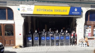 İBB’nin geri almak istediği Büyükada İskelesi’nde TÜGVA yaz okulu düzenliyor!