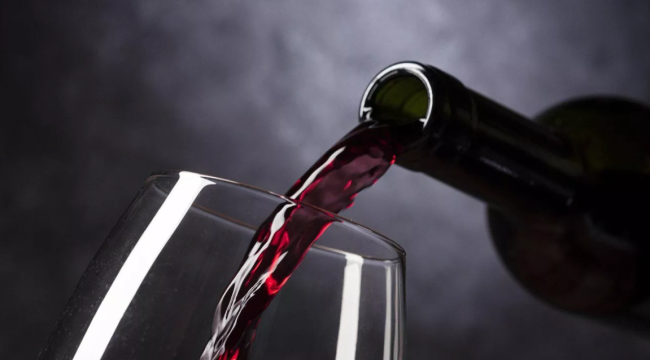 İki şarap markasına daha zam geldi