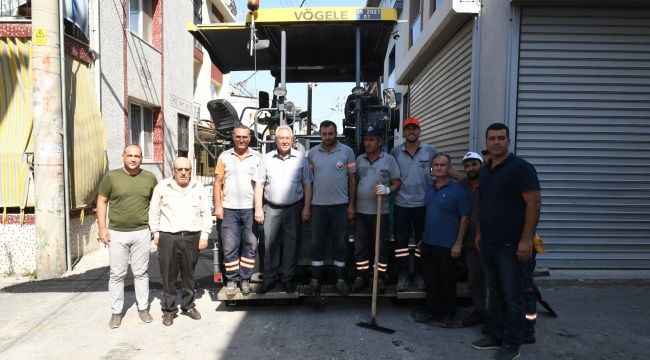 Karabağlar'da asfaltlamalar son hızla sürüyor