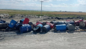 Konya’da arazilere içi asit dolu variller bırakıldı!