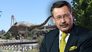 Melih Gökçek, Ankapark'taki zararı açıklayamadı: 'Benim aldığım dinozorlar değil...'