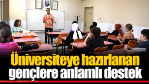 Üniversiteye hazırlanan gençlere anlamlı destek