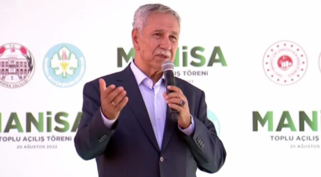 Arınç'tan iki buçuk dakikalık konuşmaya dokuz paragraflık "izahat": Manisa mitingine neden katıldığını anlattı
