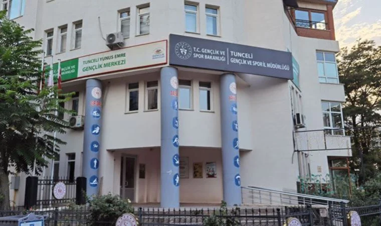 Atatürk'e hakaret eden müdür Fevzi Aytar görevden alındı