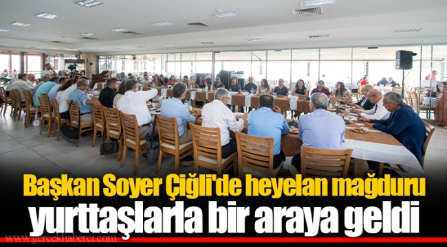 Başkan Soyer Çiğli'de heyelan mağduru yurttaşlarla bir araya geldi