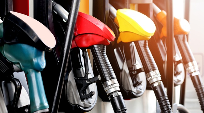 Benzine ve motorine indirim geliyor