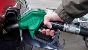 Benzine zam geliyor