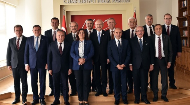 CHP'li 11 büyükşehir belediye başkanından ortak açıklama