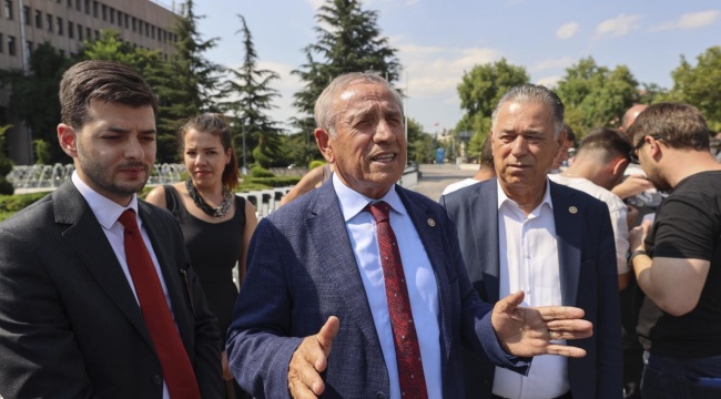 CHP ve İYİ Parti'den 2022 KPSS'ye yönelik iddialara ilişkin suç duyurusu: Soruların sıra numarası, şıkları ve doğru yanıt; tamamı aynı