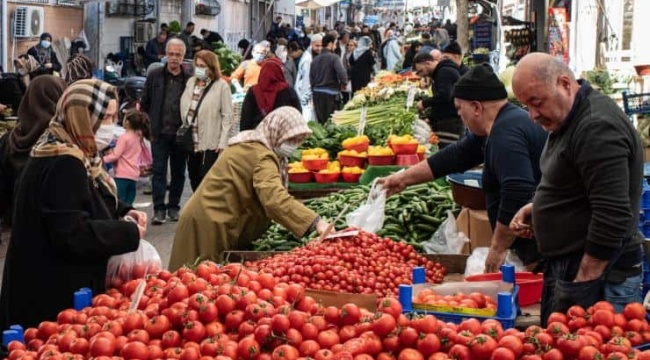 Ekonomi ikinci çeyrekte yüzde 7,6 büyüdü