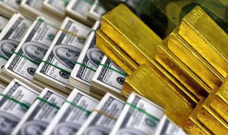Ekonomist Selçuk Geçer'den korkutan dolar ve altın tahmini: Dolar 30 lira olursa öpüp başınıza koyun!