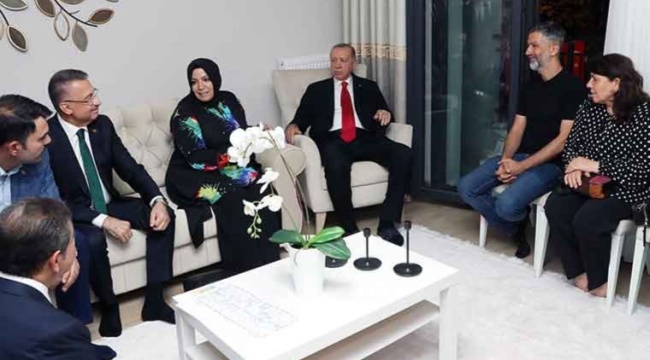 Erdoğan kendisine yazılan şiiri okudu: 'Sen miniciksin' sözlerine böyle yanıt verdi