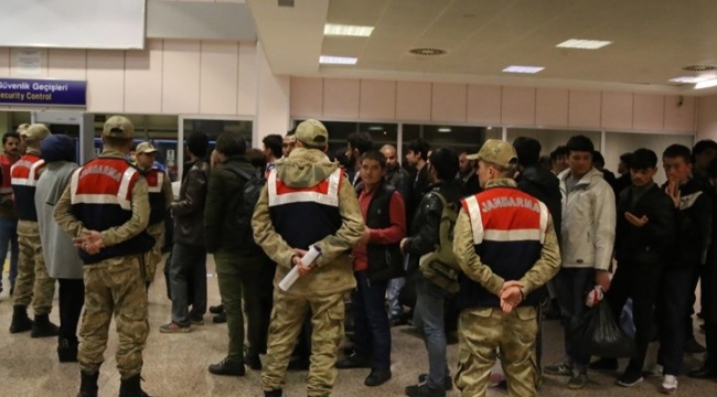 Göç İdaresi Başkanlığı: 72 bin 578 göçmen sınır dışı edildi
