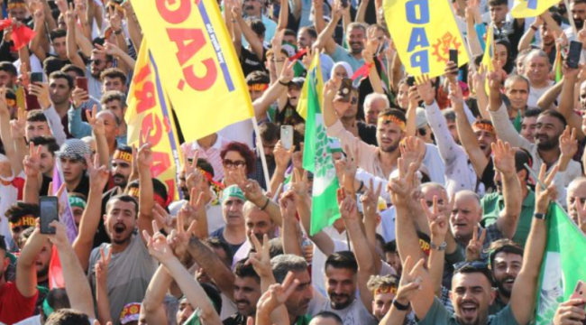 HDP İstanbul’da “Çözüm Bizde” mitingi düzenledi: Mitingde hangi mesajlar verildi?