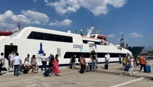 Midillili turistler hafta sonu için İzmir’i seçti