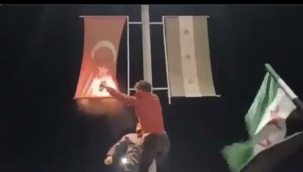 Yılmaz Özdil’den Türk Bayrağı yakan Suriyelilerle ilgili paylaşım! Erdoğan’ın sözlerini hatırlattı