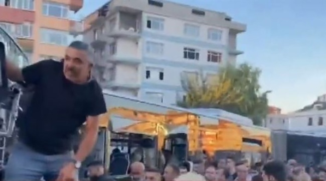 Avcılar'da metrobüsler çarpıştı! Çok sayıda yaralı var