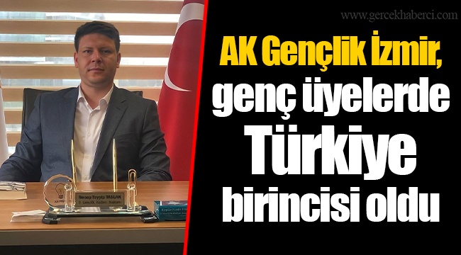AK Gençlik İzmir, genç üyelerde Türkiye birincisi oldu