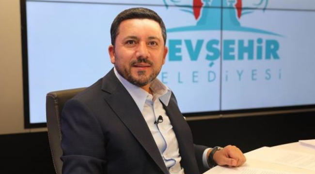 AK Parti'den istifa eden eski Nevşehir Belediye Başkanı Arı: Sizler düşmanlığı tercih ettiniz, en cesur insan yolsuzluk yapmayandır