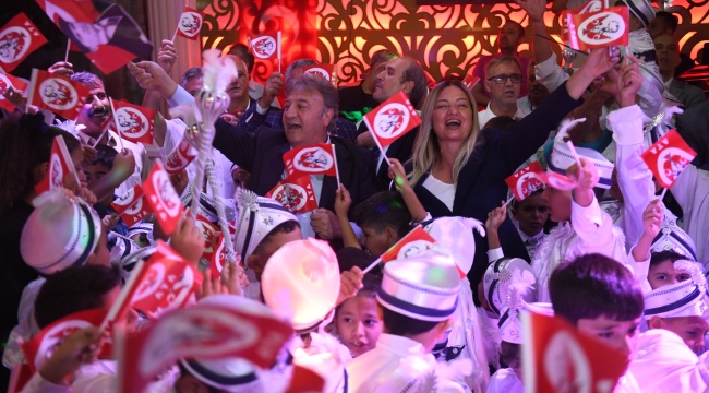 Bornova’da 305 çocuğa görkemli düğün