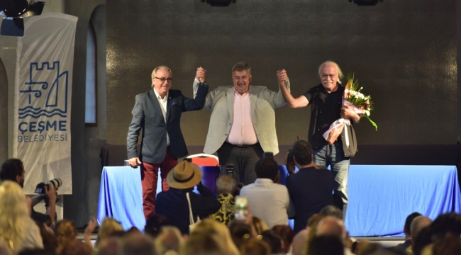 Çeşme'nin dört bir yanında festival coşkusu