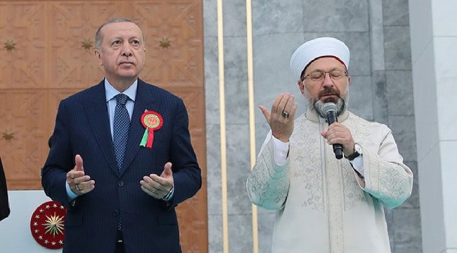 Atatürk'ün Kurduğu Diyanet Cuma Hutbesinde Cumhuriyet ve Atatürk'ü anmadı