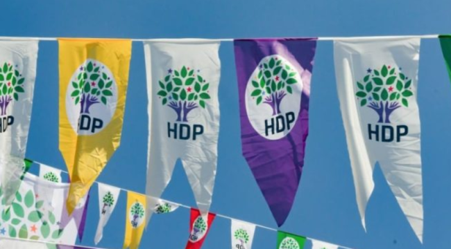 AYM’den HDP’ye kapatma davasında 30 günlük ek süre