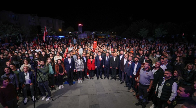Buca'da 29 Ekim coşkusu