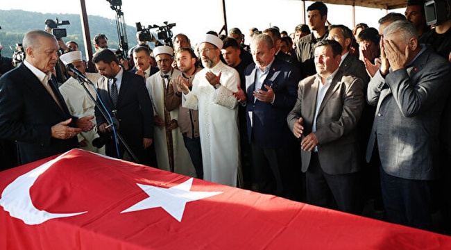 Cenazede Erdoğan'a açık açık söyledi: Kardeşim 'gaz kaçağı var, bizi patlatacaklar' demiş
