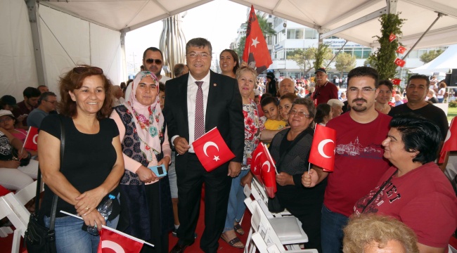 CHP’li Sındır, “29 Ekim, bir ulusun hürriyet ve bağımsızlık tutkusunun, tapusudur”