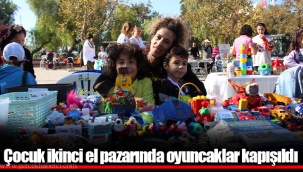 Çocuk ikinci el pazarında oyuncaklar kapışıldı