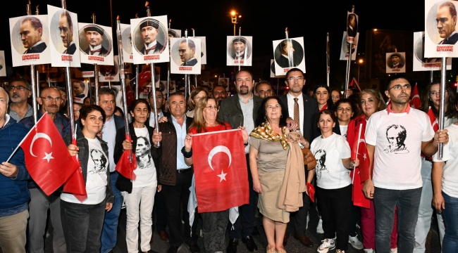 Cumhuriyetin 99. Yılı Çiğli’de Coşkuyla Kutlandı