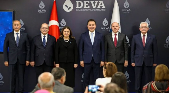 Eski AYM üyesi, eski AK Partili vekil ve bazı bürokratlar DEVA Partisi’ne katıldı