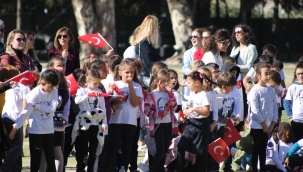 Foça'da Cumhuriyet coşkusu