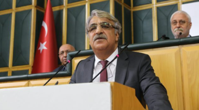 HDP’den Erdoğan’a anayasa yanıtı: Bu şartlarda darbe anayasası yapılır, bizde de o göz yok