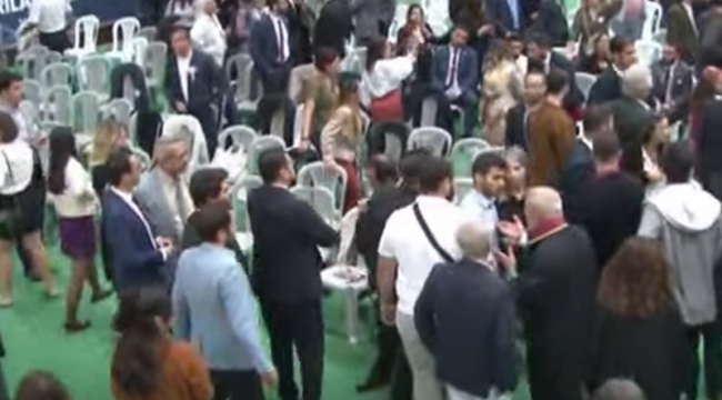 İzmir Barosu seçimlerinde arbede!