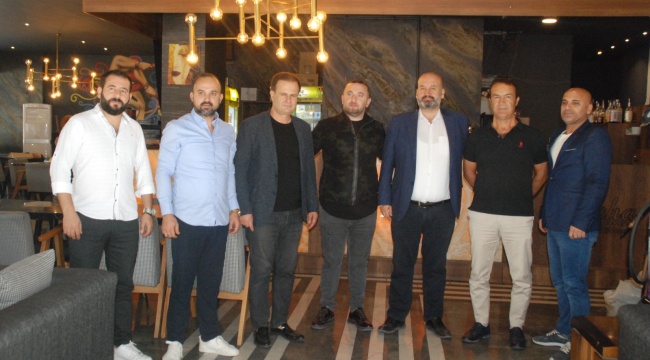 İZTO 67’nci komite meclis üyesi adayı İhsan Çoruhlu,  “Cebimizdeki paradan değil insan ilişkilerimizden oy alacağız”