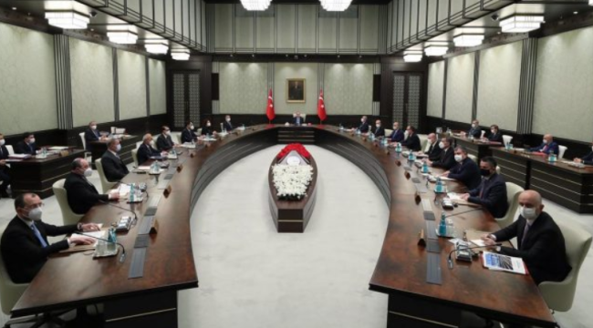 Kabine yarın toplanıyor: Türbana anayasal güvence için hazırlanan taslak ele alınacak