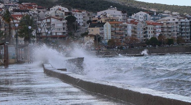 Meteoroloji'den Marmara ve Kuzey Ege'ye fırtına uyarısı