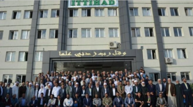 Taliban sözcüsünün de katıldığı “Alimler Buluşması” bildirisi yayımladı: Okulların yerine şer’i medrese istediler